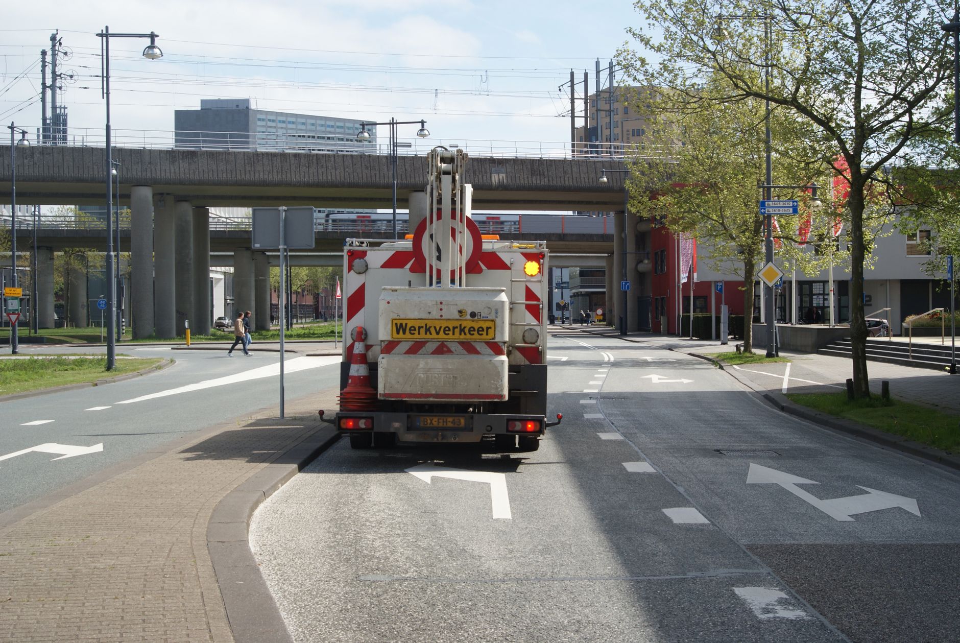 summer traffic roadwork