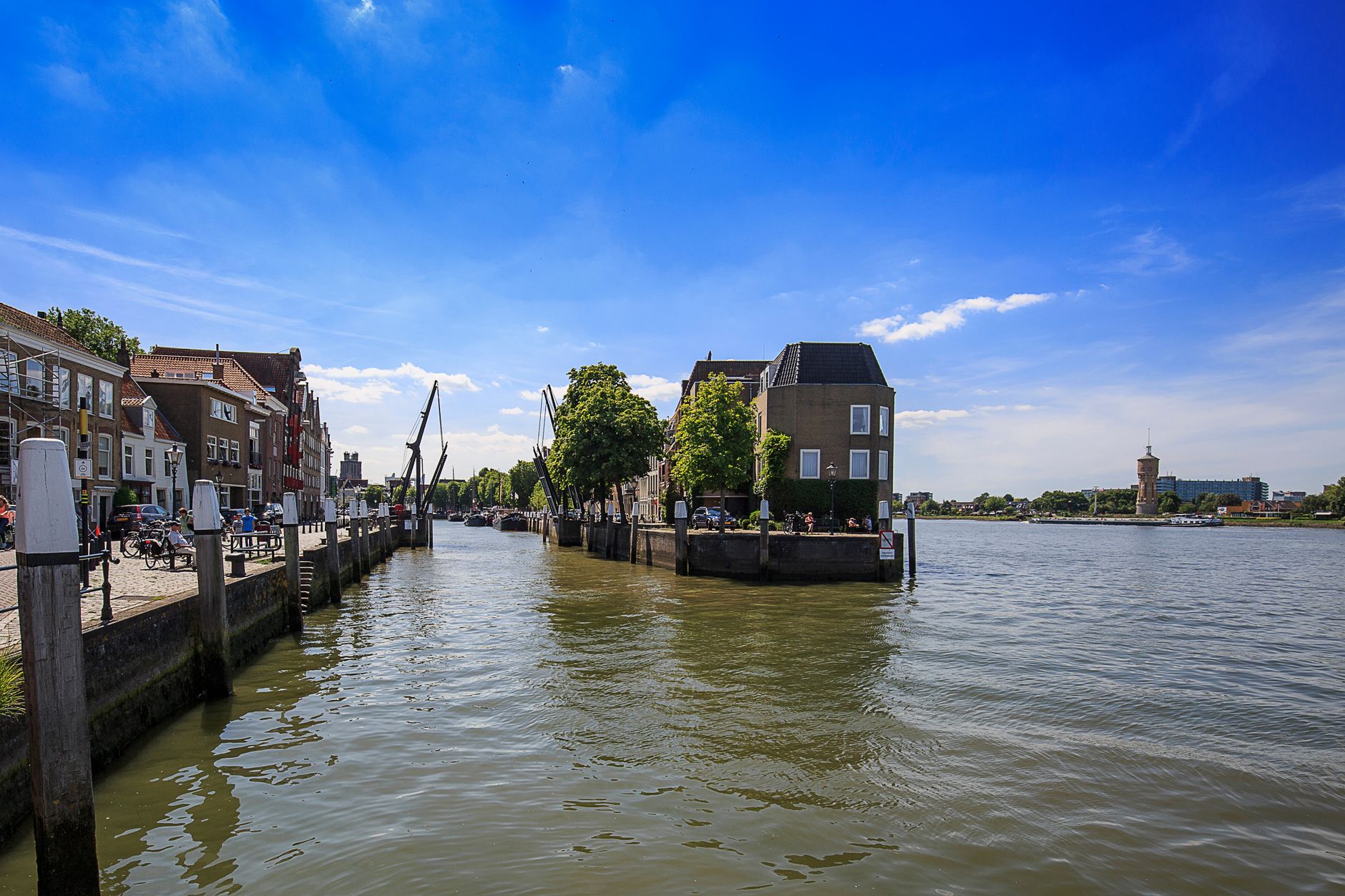summer cityscape Tiel