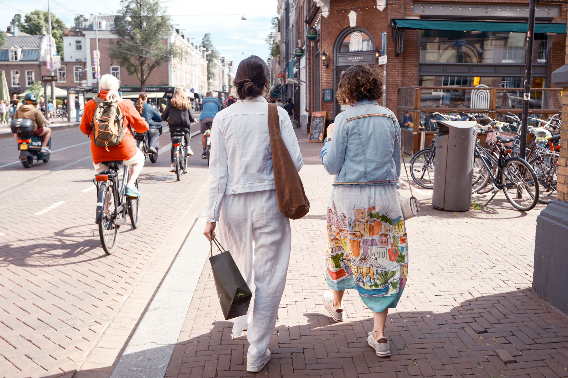 summer city streets