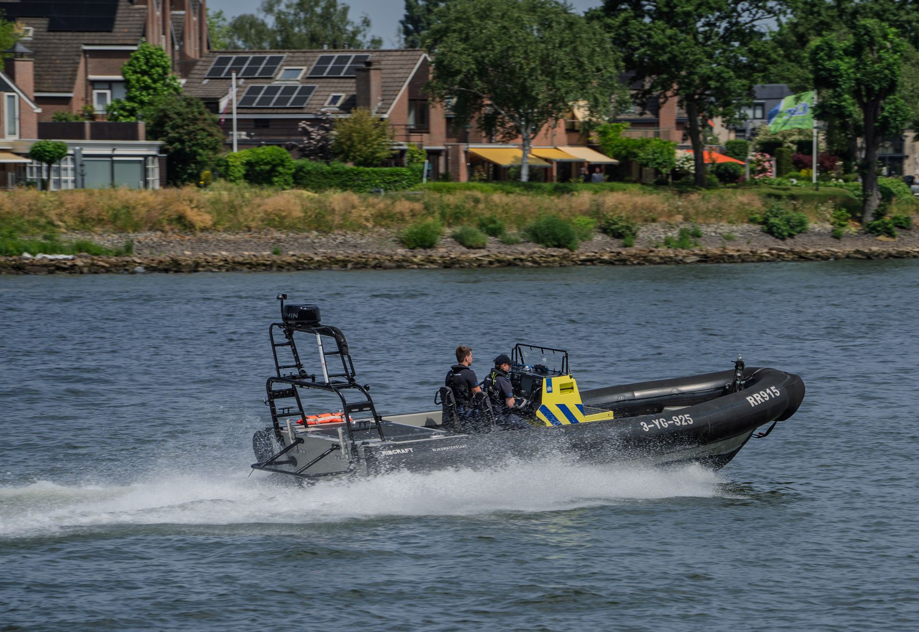 boat safety summer
